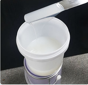 食品級模具硅膠為什么會出現表面發(fā)粘現象?