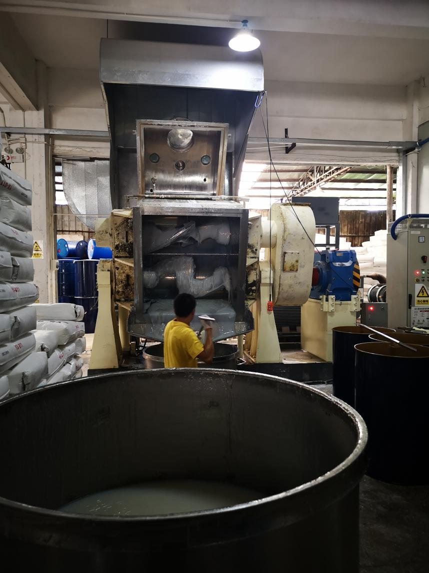 如何提高模具硅膠制品的硫化速度 ？